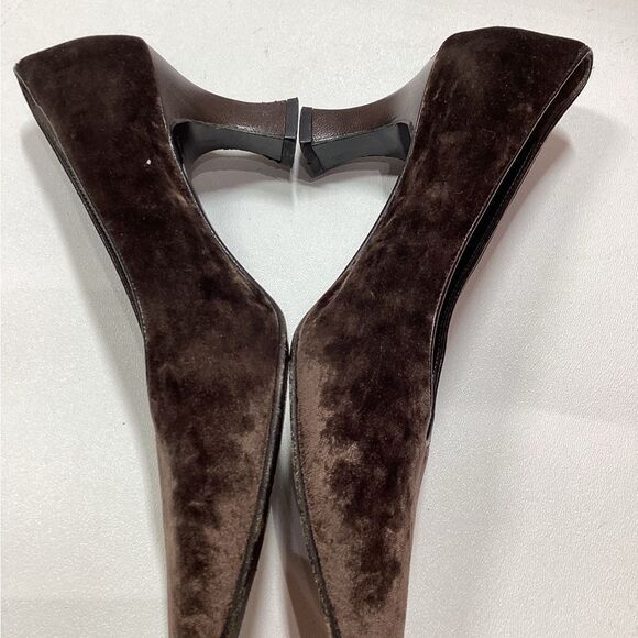 Salvatore Ferragamo‎ Vintage Brown Velvet  Leather Heels Size 6.5 - Picture 5 of 12